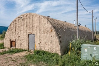 1512 5 St, Nisku, AB à louer Photo de l’immeuble– Image 2 sur 5
