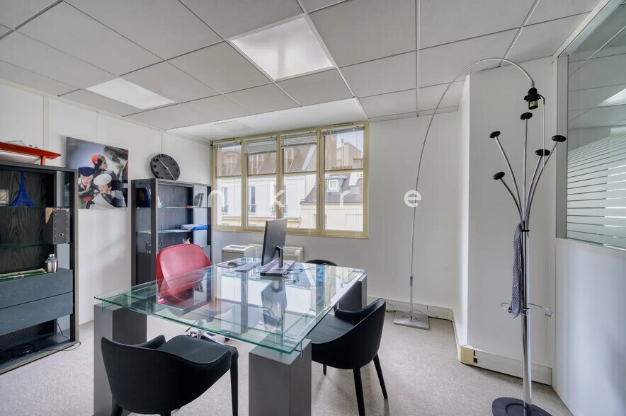 Bureau dans Paris à louer - Photo de l’immeuble – Image 2 sur 17