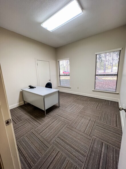 105 Beau Chene Blvd, Mandeville, LA à louer - Photo de l’immeuble – Image 3 sur 15