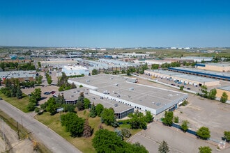 5550 Skyline Way NE, Calgary, AB - Vue aérienne  vue de carte - Image1