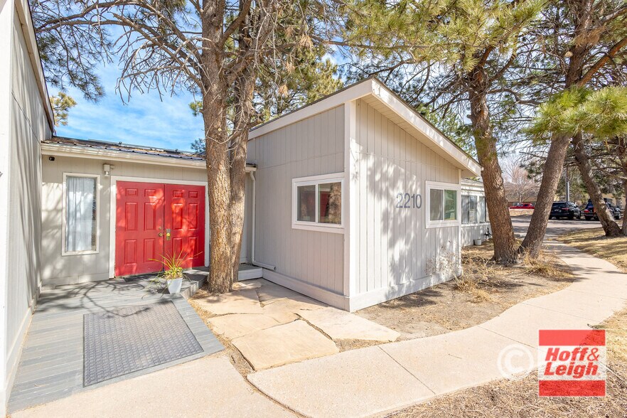 2210 Lelaray St, Colorado Springs, CO à vendre - Photo de l’immeuble – Image 2 sur 17