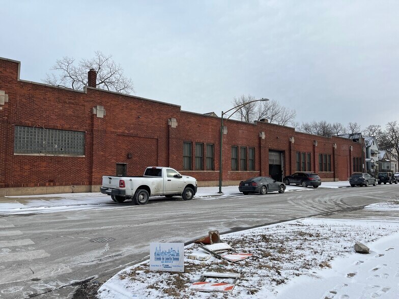 1423 W 59th St, Chicago, IL à louer - Photo de l’immeuble – Image 3 sur 6
