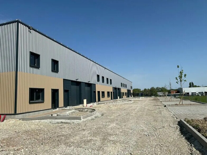 Local d’activités dans BUHL-LORRAINE à louer - Photo de l’immeuble – Image 1 sur 9