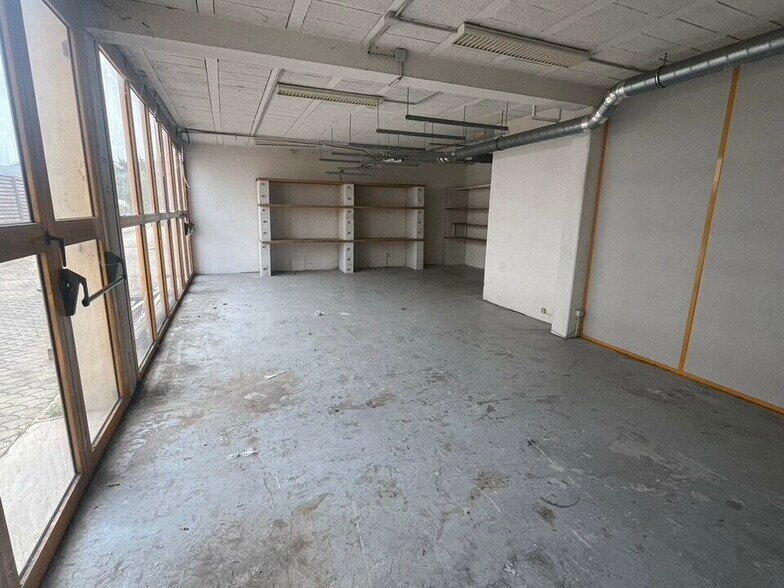 1140 Rue André Ampère, Aix-en-Provence à vendre - Photo intérieure – Image 3 sur 4