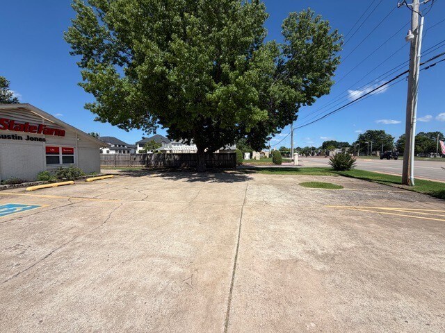 5401 E 71st St, Tulsa, OK à louer - Photo de l’immeuble – Image 2 sur 12