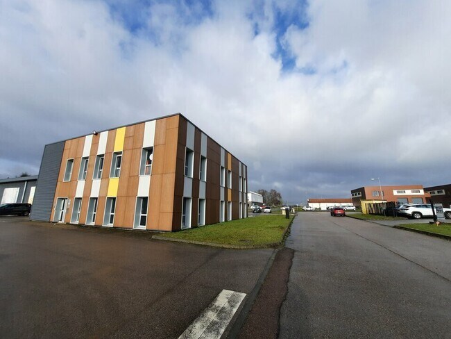 Plus de détails pour Bureau à louer