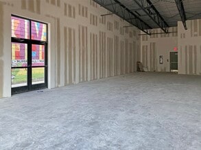 1195 Edgewood Ave, Jacksonville, FL à louer Photo intérieure– Image 2 sur 5