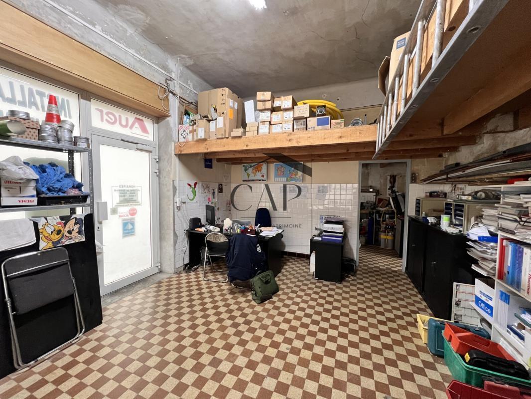 Local commercial dans Marseille à vendre Photo intérieure– Image 1 sur 8