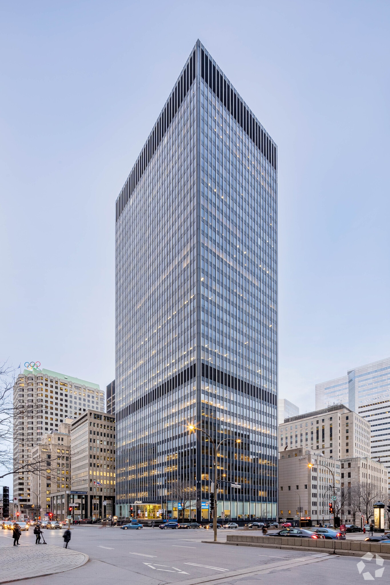 630 Boul René-Lévesque O, Montréal, QC à louer Photo principale– Image 1 sur 7