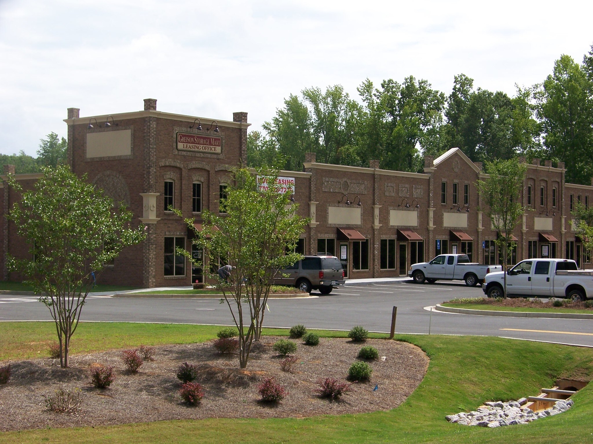 931 Lower Fayetteville Rd, Newnan, GA à louer Photo de l’immeuble– Image 1 sur 3