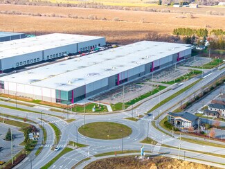 Plus de détails pour 405 Huntmar Dr, Ottawa, ON - Industriel/Logistique à louer