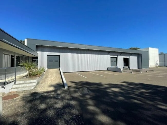 Plus de détails pour Industriel/Logistique à vendre