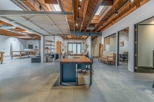 1605 E 1st St, Los Angeles CA - Bureau