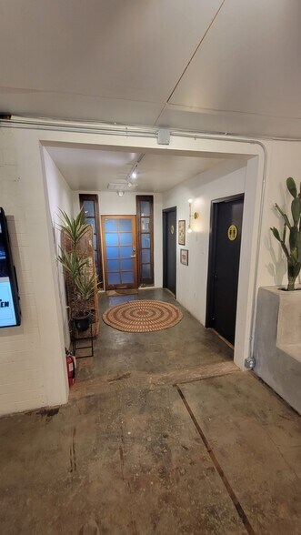 1710 N 16th St, Phoenix, AZ à louer - Photo intérieure – Image 2 sur 8