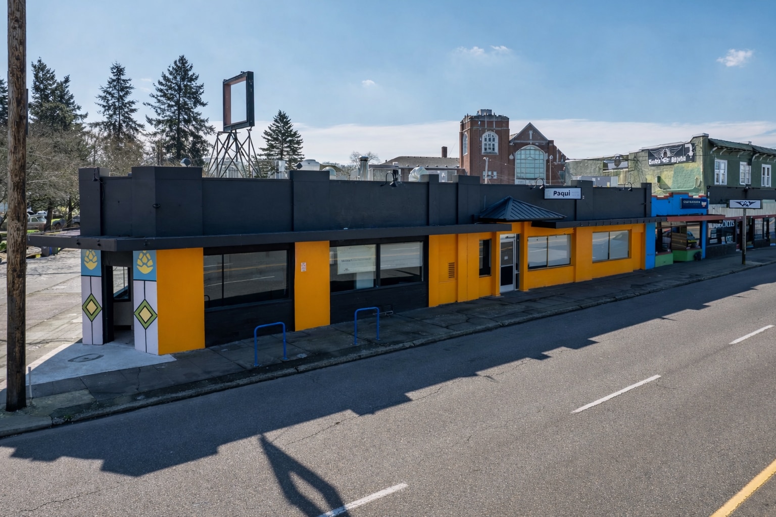 5824-5846 NE Sandy Blvd, Portland, OR à vendre Photo principale– Image 1 sur 25