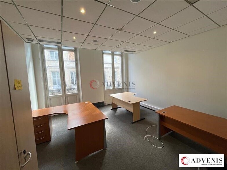 Bureau dans Bordeaux à louer - Photo intérieure – Image 2 sur 10
