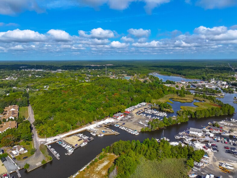 501 Bartlett Ave, Tuckerton, NJ à vendre - Photo de l’immeuble – Image 3 sur 6