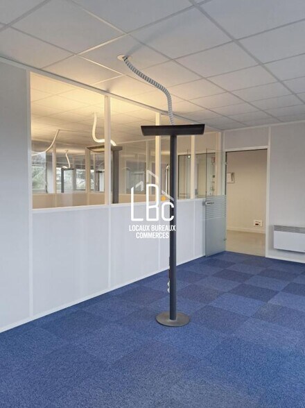 Bureau dans Nantes à louer - Photo de l’immeuble – Image 2 sur 8