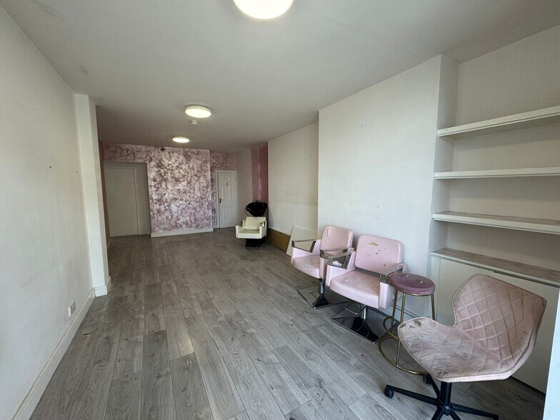 126 Walton Vlg, Liverpool à louer - Photo de l’immeuble – Image 2 sur 5