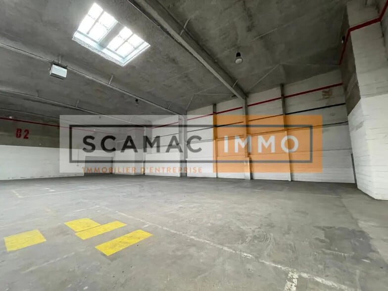 Industriel/Logistique dans Paris à louer - Photo de l’immeuble – Image 1 sur 5