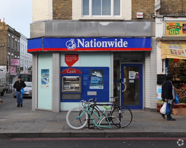 71 Kingsland High St, Londres à louer - Photo de l’immeuble – Image 2 sur 3