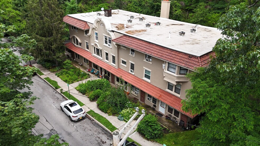 1 Riverside Dr, Sleepy Hollow, NY à vendre - Photo de l’immeuble – Image 3 sur 6