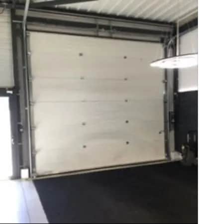 Industriel/Logistique dans Perpignan à louer - Photo de l’immeuble – Image 2 sur 4