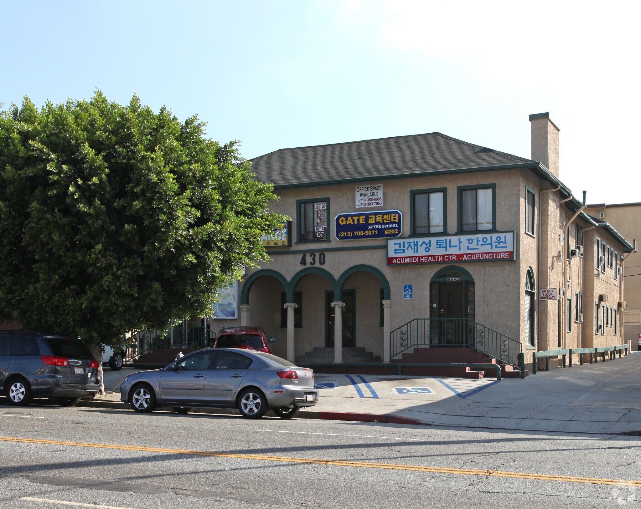 430 S Western Ave, Los Angeles, CA à louer Photo principale– Image 1 sur 9