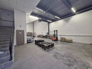 Plus de détails pour Industriel/Logistique à louer