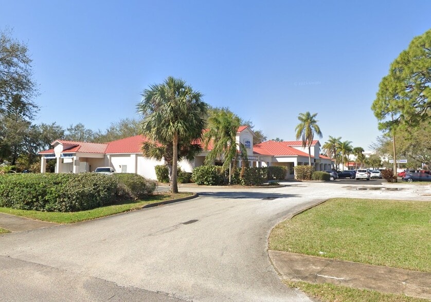 7139 N Highway 1, Cocoa, FL à vendre - Photo principale – Image 1 sur 2