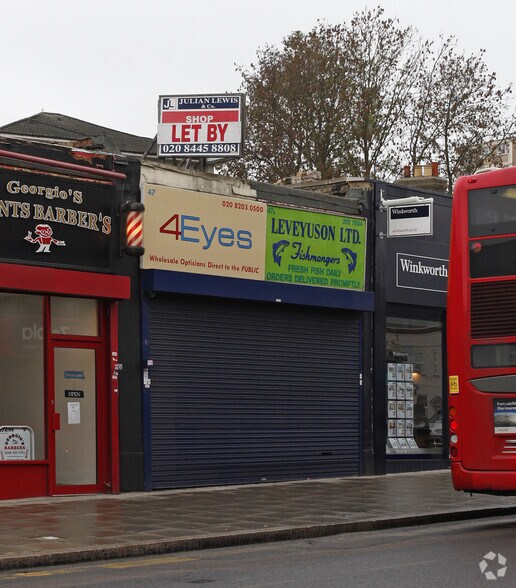 47-47A Brent St, Londres à louer - Photo de l’immeuble – Image 3 sur 3