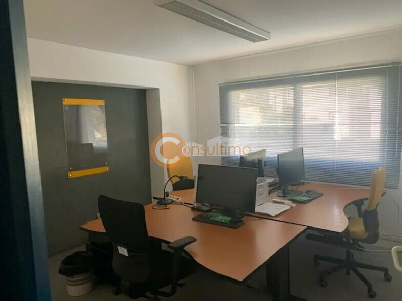 Bureau dans Pessac à louer - Photo de l’immeuble – Image 2 sur 11