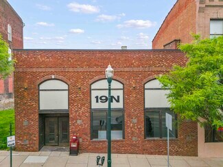 Plus de détails pour 19 N Main St, Washington, PA - Local commercial à vendre