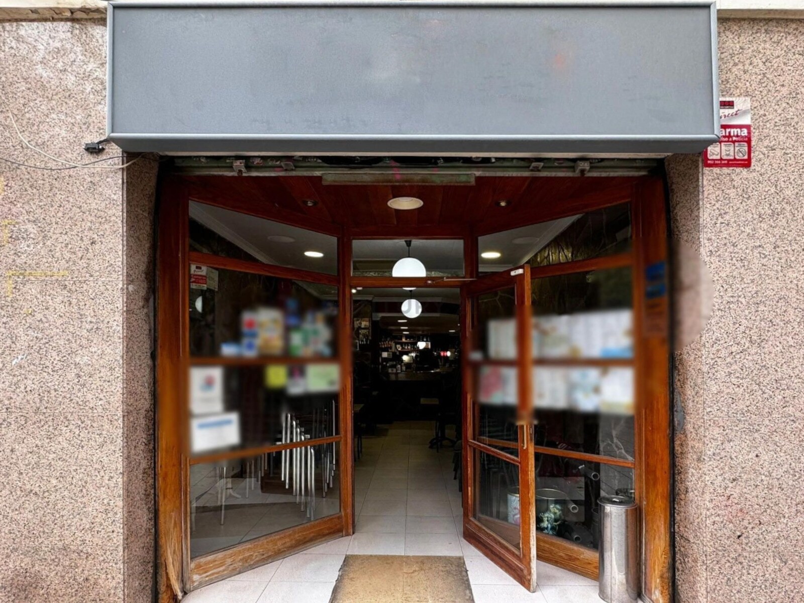 Local commercial dans Barcelone, Barcelona à louer Photo intérieure– Image 1 sur 13