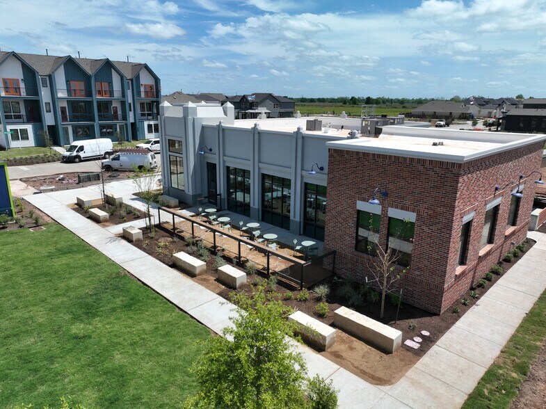 1255 Mercantile st, Richmond, TX à louer - Photo de l’immeuble – Image 3 sur 14