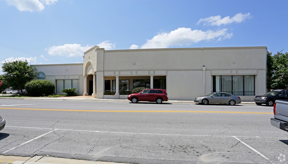 101-109 W 5th St, Panama City, FL à louer - Photo de l’immeuble – Image 2 sur 25
