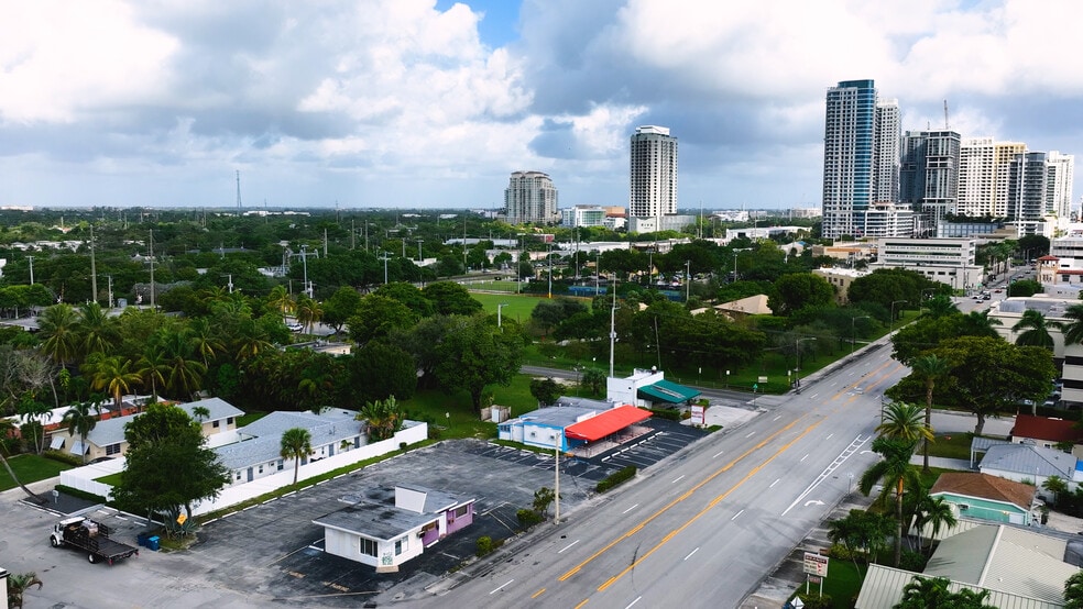 905 S Andrews Ave, Fort Lauderdale, FL à vendre - ProVideo LoopNet – Image 2 sur 13