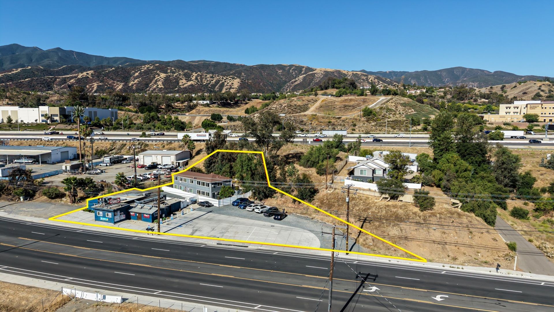 21779 Temescal Canyon Rd, Corona, CA à vendre Photo de l’immeuble– Image 1 sur 22