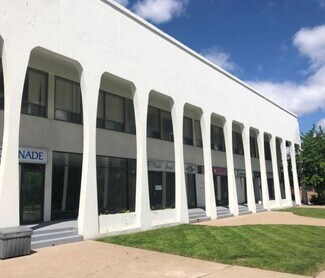 Plus de détails pour 1519 Ouellette Ave, Windsor, ON - Local commercial à louer