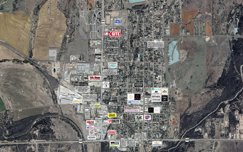 806 N Iliff St, Medicine Lodge, KS à louer - Photo de l’immeuble – Image 3 sur 3