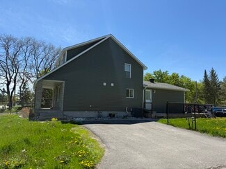 Plus de détails pour 5438 Bank St, Ottawa, ON - Industriel/Logistique à vendre