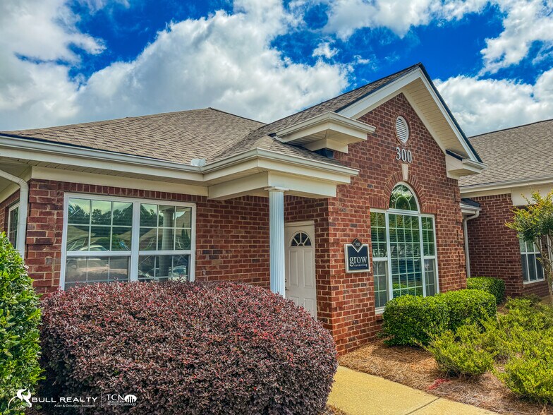 4411 Suwanee Dam Rd, Suwanee, GA à vendre - Photo de l’immeuble – Image 3 sur 16