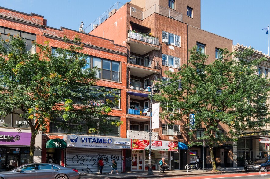 446 E 149th St, Bronx, NY à vendre - Photo de l’immeuble – Image 1 sur 26