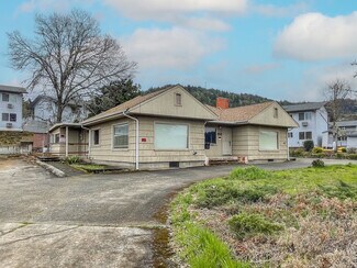 Plus de détails pour 859 W Lookingglass Rd, Roseburg, OR - Bureau à vendre
