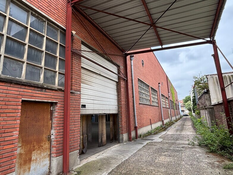 23 Rue Cartier Bresson, Pantin à vendre - Photo de l’immeuble – Image 3 sur 7
