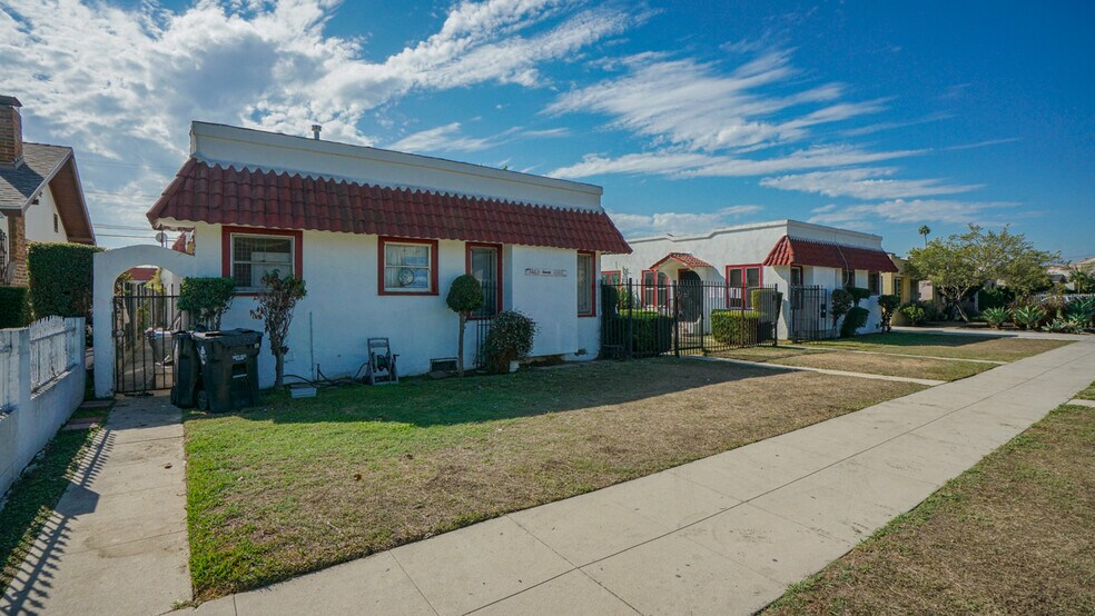 1462 W 53rd St, Los Angeles, CA à vendre - Photo de l’immeuble – Image 3 sur 39