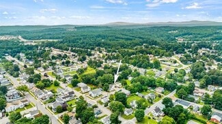 Plus de détails pour 11 Cleveland St, Rochester, NH - Logement à vendre