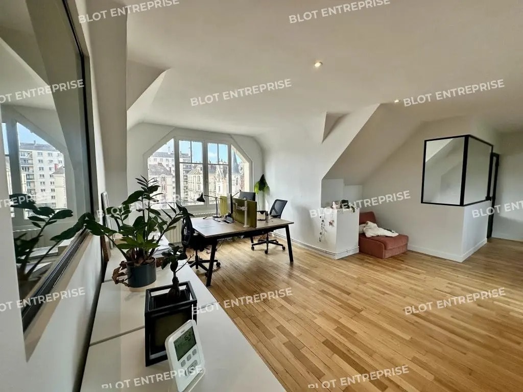 Bureau dans Rennes à louer Photo intérieure– Image 1 sur 7