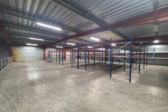 Industriel/Logistique dans Narbonne à vendre Photo intérieure– Image 2 sur 2