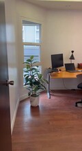 1338 W 6th Ave, Vancouver, BC à louer - Vidéo sur l’annonce professionnelle 